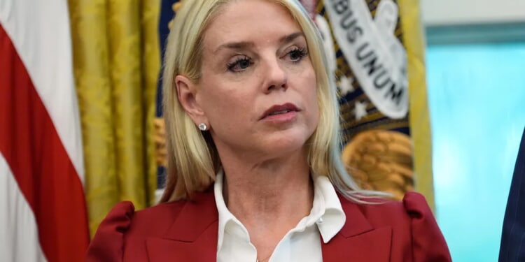 DOJ seeks block on CA laws barring ICE from hiding identities