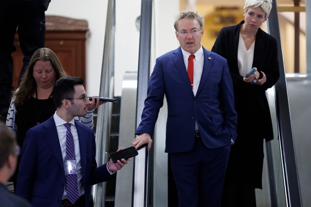 Deficit hawks thumb their nose at Trump's tariff rebate promise