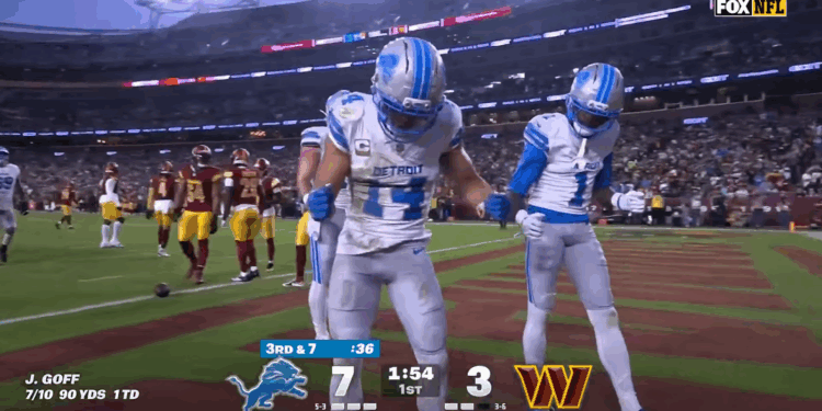 Amon-Ra St. Brown doing the Trump dance.