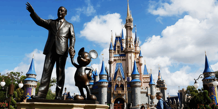 Disney World sees strange string of dead visitors