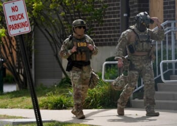 Envelopes with white powder sent to two Texas ICE offices, no public threat