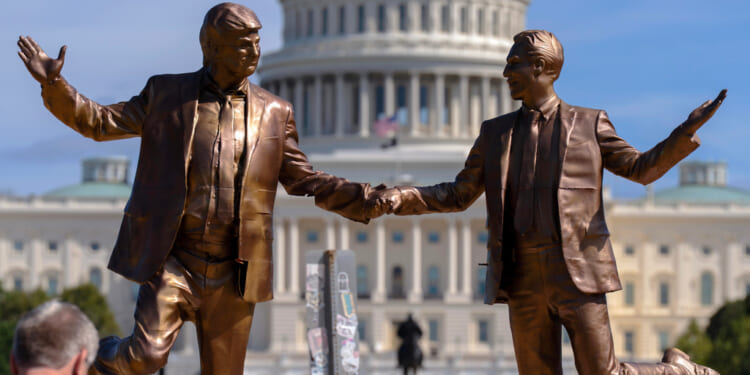 Epstein said he advised Russian official on how to deal with Trump