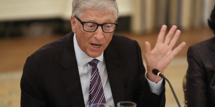 Gates rebuts that climate change memo is complete reversal for him: 'Gigantic misreading'