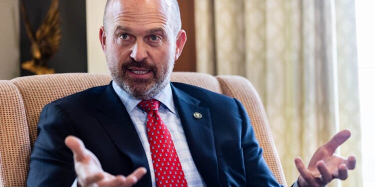 Heritage Foundation controversy divides conservatives