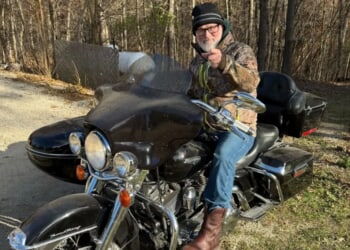 House members make mad dash back to Washington ahead of funding vote