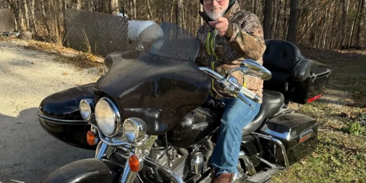 House members make mad dash back to Washington ahead of funding vote