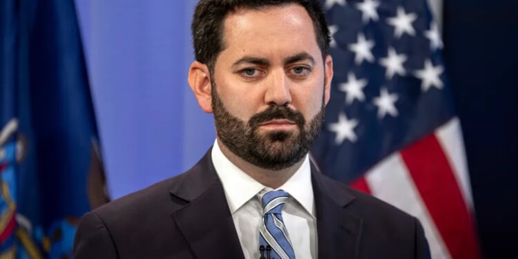 Mike Lawler backs rival Elise Stefanik's gubernatorial campaign