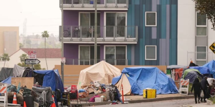 New Orleans homeless services expecting deep cuts