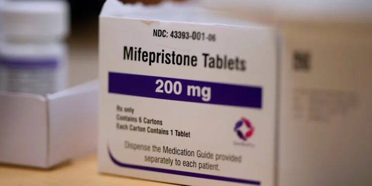 Ohio doctor's license revoked for forcing abortion pills on girlfriend