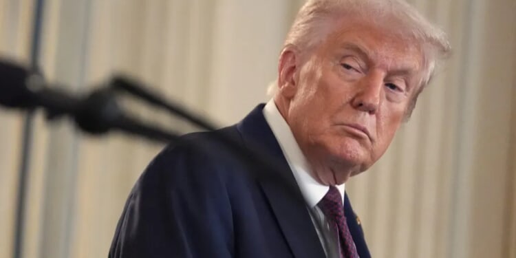 Oversight Democrats drop emails linking Epstein and Trump