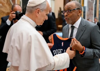 Pope Leo XIV celebrates cinema with Hollywood stars