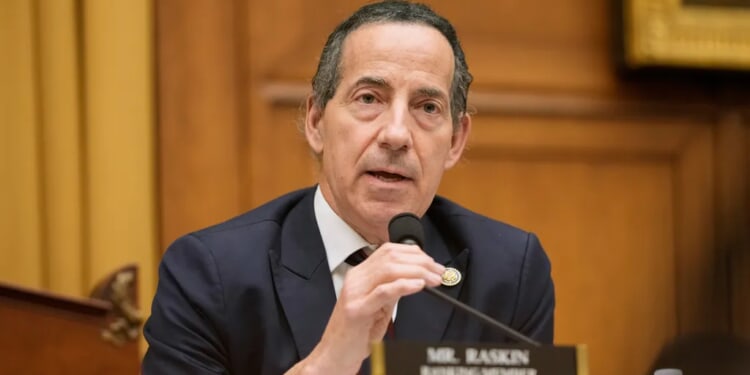Raskin urges Trump to withhold clemency from Maxwell