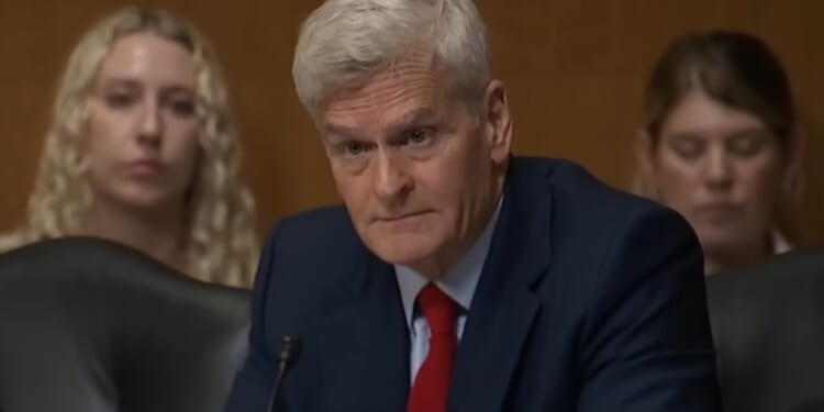 Senate GOP Push Labor Reform, Navigate Pro-Union Faction