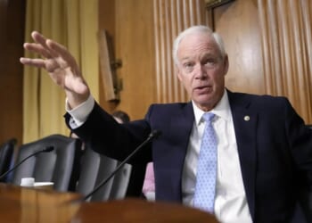 Senate Republican warns Trump is in no position to deliver tariff checks