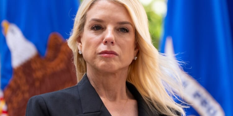 Trump administration reinstates Northwestern University's funding