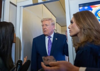 Trump downplays Venezuelan airspace 'closure' after Maduro phone call