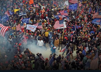 Trump pardons Jan 6 rioter for a second time to erase gun charges