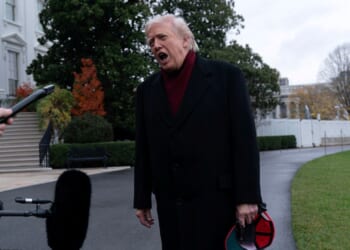 Trump redoubles call for National Guard deployment to Chicago