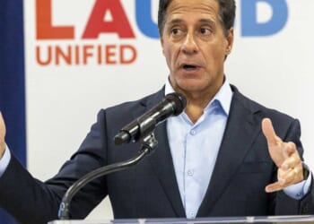 Thousands of students drop out of Los Angeles schools over 'climate of fear' from deportations, superintendent says