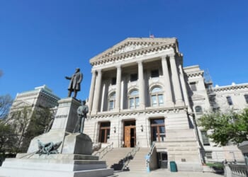 Indiana House Democrats and protesters fail to stop GOP redistricting effort from moving forward