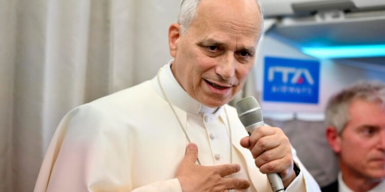 Pope Leo urges Trump to de-escalate tensions with Venezuela