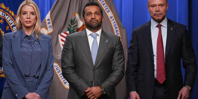 Trump DOJ announces arrest of J6 pipe-bomb suspect