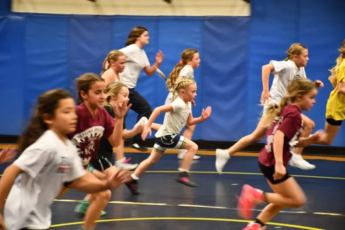 Group of girls running.