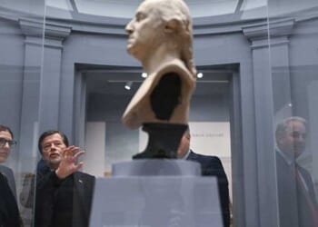 'The American Revolution' keeps founders at arm's length