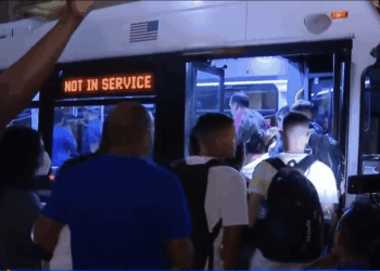 Biden Officials: We Lost Border Debate When Migrants Were Bused to D.C.