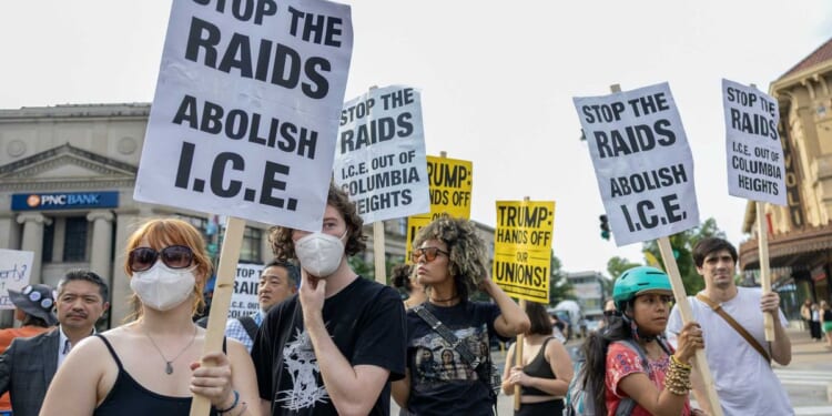 Viral video shows priest tossing ICE out of his church and mocking Trump — but it's not what it seems