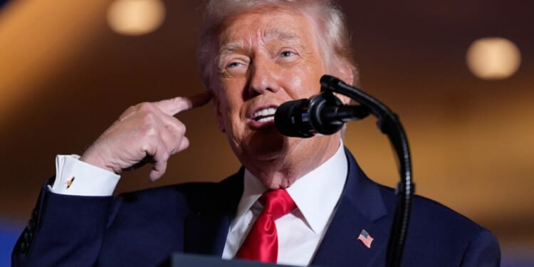 Trump rips Biden and Democrats over affordability in Pennsylvania