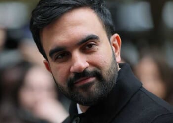 Mamdani dares ICE to come get him — and throws the Constitution in the trash