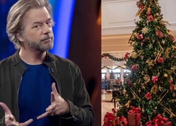 'Stop that bulls**t': David Spade mocks tree-lighting ceremony that avoids use of the word 'Christmas'