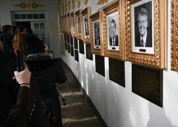 Trump White House trolls Obama, Biden with new plaques in Presidential Walk of Fame