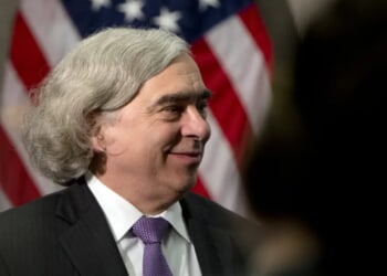 Obama energy sec criticizes Trump's nuclear agenda while getting rich off gas