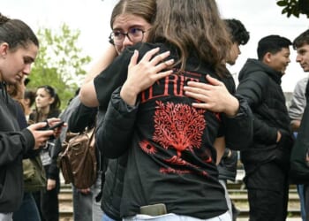 High school student allegedly kills classmate with scissors outside science class