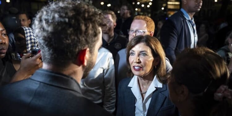 Hochul Gives Mamdani a Big Boost in His Quest to Drive New York City to Destruction