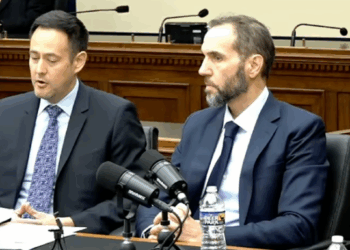 Smith withheld GOP names to judges who greenlit phone records access