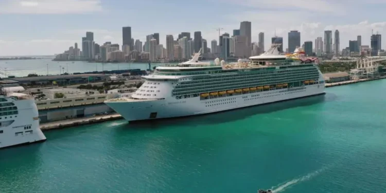 'Agitated' cruise passenger was served 33 drinks in hours, subdued by security, injected with sedative, later died: Lawsuit