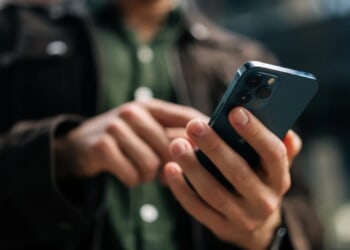 Another massive internet outage disables major websites