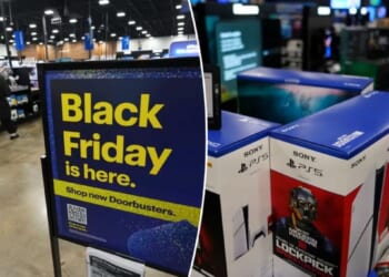 Black Friday and Thanksgiving online shopping hit record highs