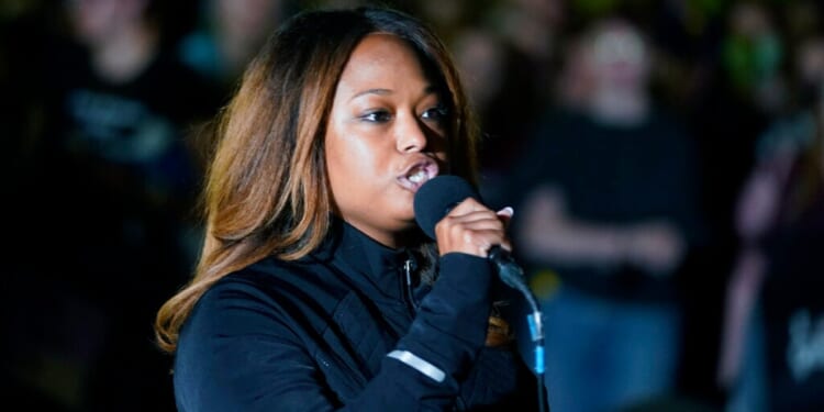 DC socialist's fundraising haul breaks campaign filing system