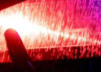 Dad springs into action after crook breaks into his home in middle of night — then heads to where his kids sleep