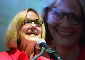 Democrat wins Miami race, ending 28 years of GOP control