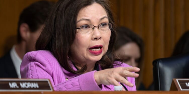 Duckworth accuses US of murder over 'double tap' on boat strike survivors