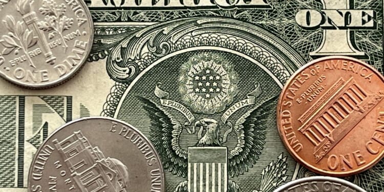 'E Pluribus Unum' Means That We're One People