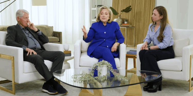 Bill, Hillary, and Chelsea Clinton