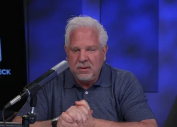 Husband of woman failed by Canadian health care system thanks Glenn Beck for intervening: 'You've opened up a lot of doors'