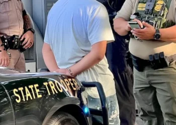 ICE helped by 1,250 local police departments. Democrats want to stop it