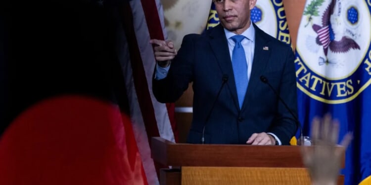 Jeffries looks to lure four Republicans into voting 'Yes' on ACA vote